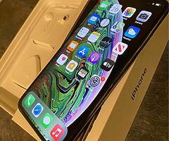 iPhone XS Max. Unlocked
