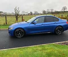 2013 BMW Series 3 - Image 9/10