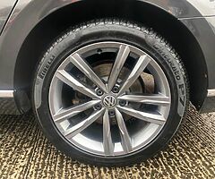 2017 Volkswagen Passat - Image 4/10