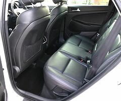 2015 Hyundai Tucson - Image 6/10