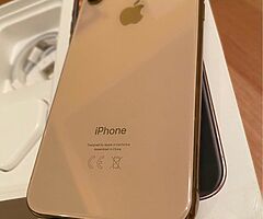 iPhone XS. Gold. 256gb. Unlocked