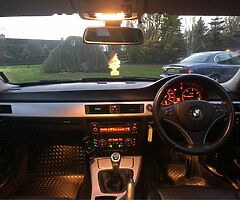 2011 BMW Series 3 - Image 6/10