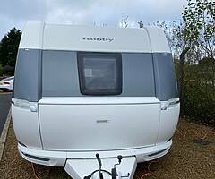 CARAVAN