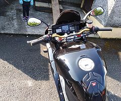 Aprilia RSV 1000 - Image 4/5