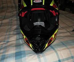 Bell Moto 9 carbon flex helmet