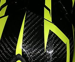 Bell Moto 9 carbon flex helmet - Image 5/10