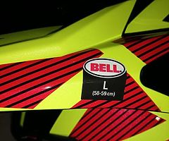 Bell Moto 9 carbon flex helmet - Image 7/10
