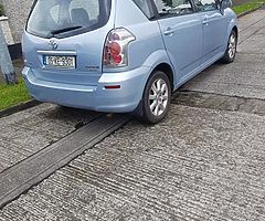 Toyata verso 7seters 2005 automatic nct 8 2019 - Image 5/7