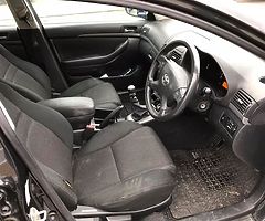 Toyota avensis 2.0d4d - Image 5/7