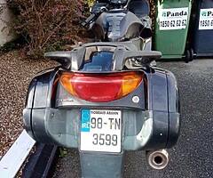 Honda deauville