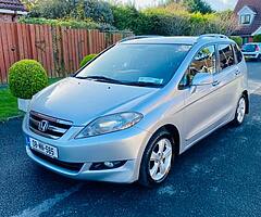 2008 Honda FRV 1.8 petrol 6 seater - car is on southern plates and comes with NCT! - Image 5/9