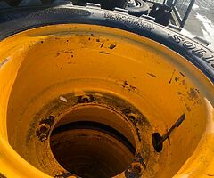 FOR SALE: Duck Wheels