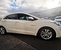 142 Hyundai i30 1.6d Deluxe/New NCT/Irish car