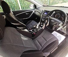 142 Hyundai i30 1.6d Deluxe/New NCT/Irish car - Image 4/10