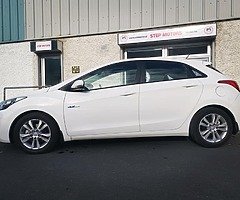 142 Hyundai i30 1.6d Deluxe/New NCT/Irish car - Image 7/10
