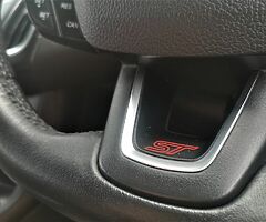 Ford Focus ST2 2.0 TDCi 185PS PowerShift 2016(162) - Image 3/10