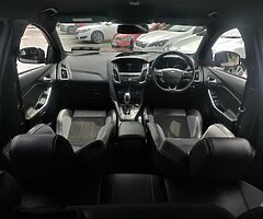 Ford Focus ST2 2.0 TDCi 185PS PowerShift 2016(162) - Image 6/10