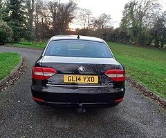 2014 Škoda Superb - Image 5/10