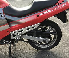 1990 Suzuki GSXF750