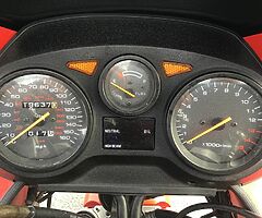 1990 Suzuki GSXF750 - Image 7/10
