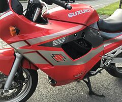 1990 Suzuki GSXF750 - Image 10/10