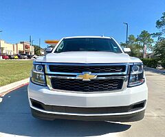 2015 Chevrolet Tahoe · LT Sport Utility 4D - Image 5/10