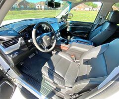 2015 Chevrolet Tahoe · LT Sport Utility 4D - Image 8/10
