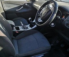 Ford Smax 2008 - Image 2/6