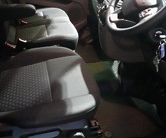 Transit custom trend - Image 6/7