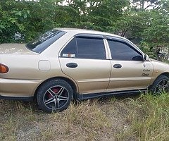 MITSUBISHI LANCER GL - Image 7/10