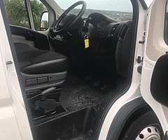 Van - Image 9/10