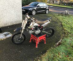 140 stomp pit bike