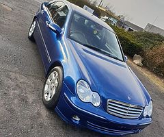 2005 Mercedes-Benz C-Class