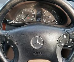 2005 Mercedes-Benz C-Class - Image 4/10