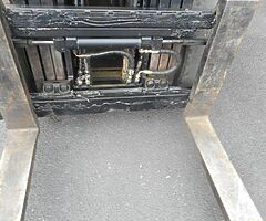 FOR SALE: Hyundai Forklift - Image 8/10