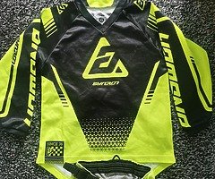 Kids Mx Helmet and Kits - Image 8/10