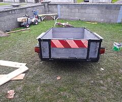 5ftx3ft trailer.. light trailergood springs n hitch,new timber,lights working,good wheels - Image 4/4