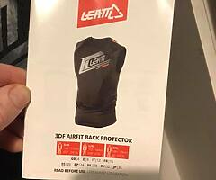 Leatt 3DF back protector