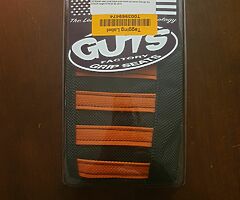 Guts Factory Grip Seat