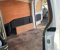 2014 Peugeot Partner 850 1.6 HDI 3 seater - Image 4/7