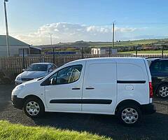 2014 Peugeot Partner 850 1.6 HDI 3 seater - Image 7/7