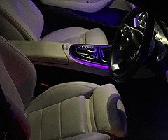 181 MERCEDES E220 CDI ONE OWNER CREAM LEATHER - Image 7/10