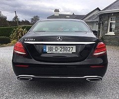 181 MERCEDES E220 CDI ONE OWNER CREAM LEATHER - Image 8/10