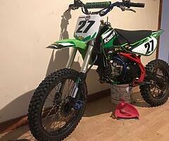 Stomp kzr fitted with gp cube pro race engine