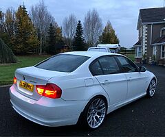 2011 BMW 320D - Image 9/10