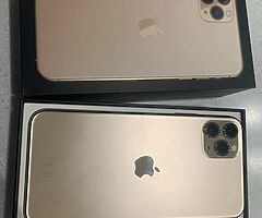 FOR SALE 

I Phone 11 PRO MAX 256 GB GOLD - Image 6/6