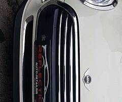 Mini Cooper D - Image 7/10