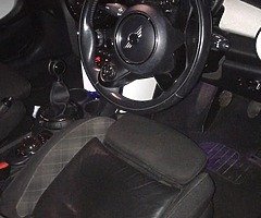 Mini Cooper D - Image 10/10