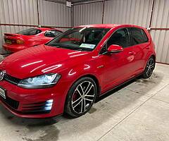 2016 Volkswagen Golf GTD, - Image 5/8