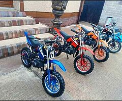 Xtreme 50cc Sport Dirt Bike - Image 3/6